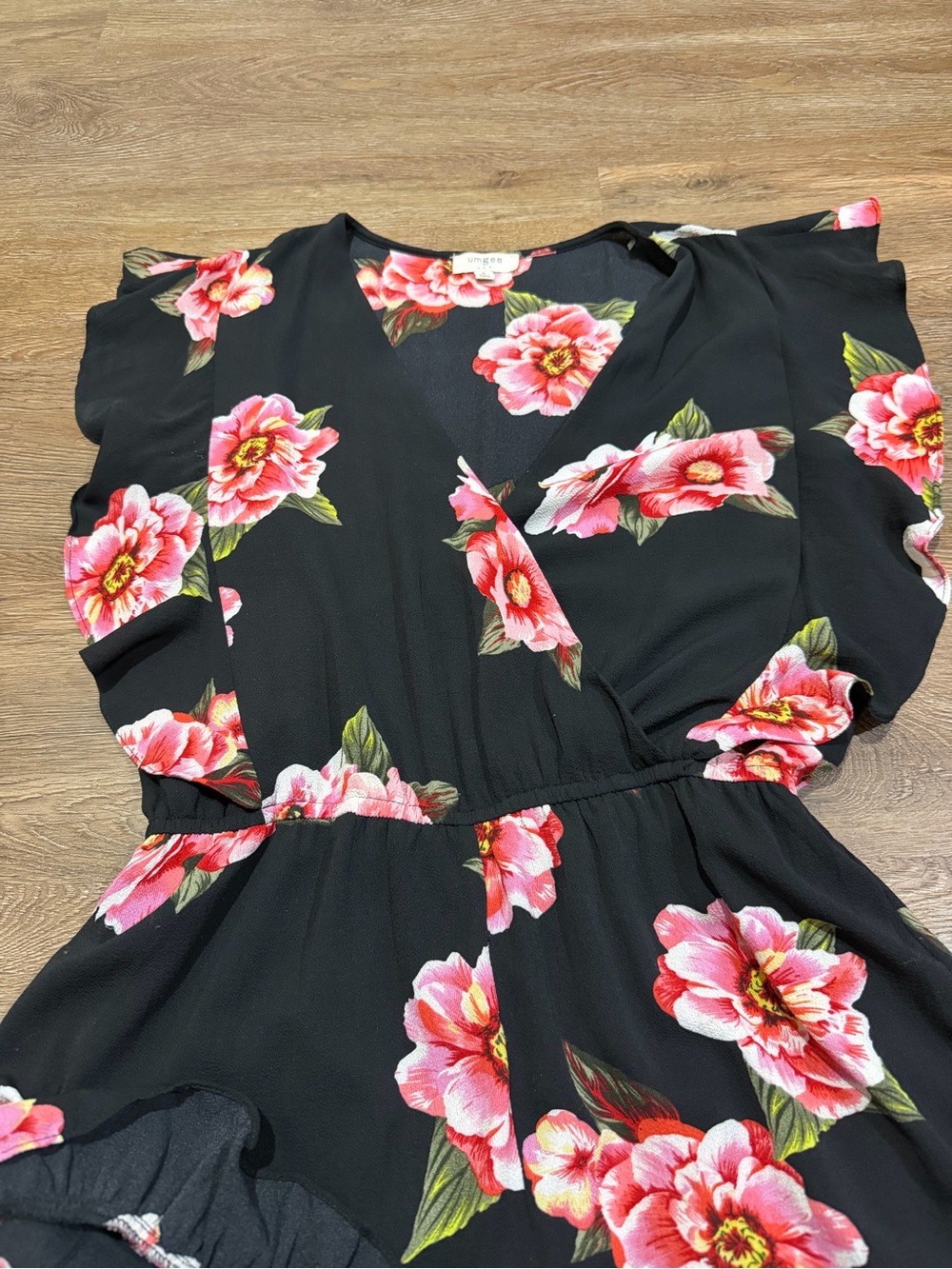 Umgee Floral Ruffle Romper – Size Small - Picture 3 of 9